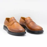 کفش چرم مجلسی مردانه عسلی طرح برت